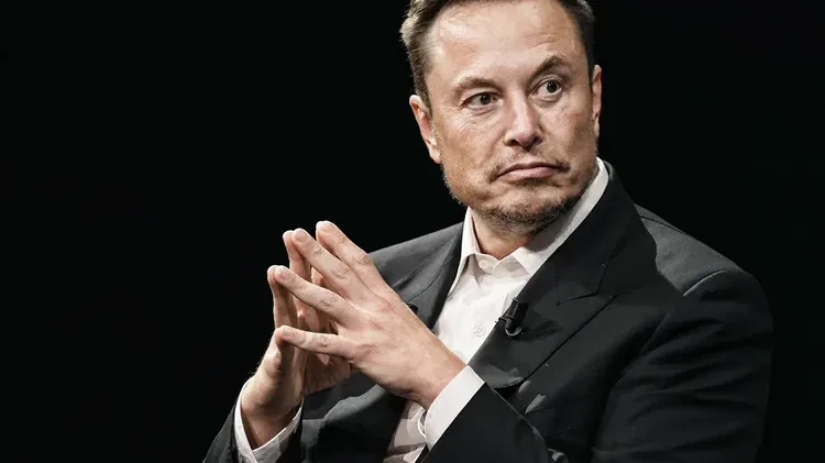 Musk acusa OpenAI de tentar 'monopolizar' mercado de IA | Exame