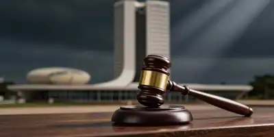 Lula Assina Decretos que Acirram Guerra no Congresso sobre Regulação das Redes Sociais
