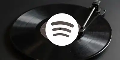 Spotify Lança Selo de Autenticidade para Distinguir Artistas Humanos de Criações de IA
