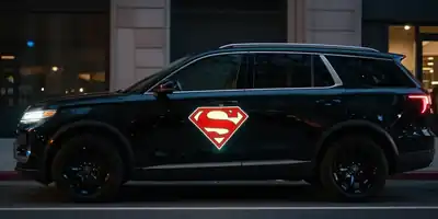 Uber x Supergirl: Viaje de graça na categoria Black durante a campanha do filme