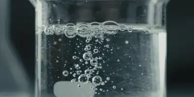 O Inimigo Invisível do Hidrogênio Verde: Como Microbolhas Estão Travando a Energia do Futuro