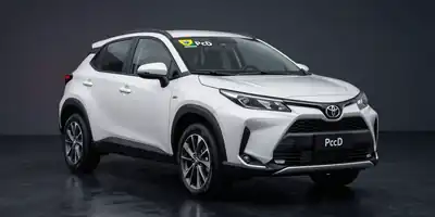 Toyota Yaris Cross entra em oferta agressiva: Descontos de até R$ 27 mil para PcD sacodem o mercado de SUVs