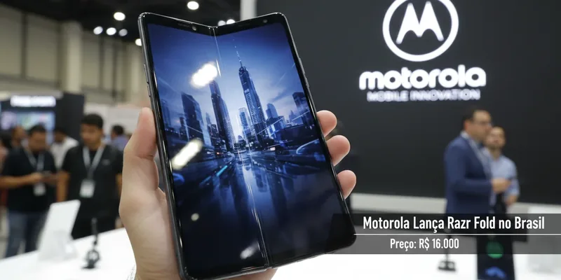 Motorola Lança Razr Fold no Brasil com Preço de R$ 16 Mil e Tela Dobrável de 8,1 Polegadas