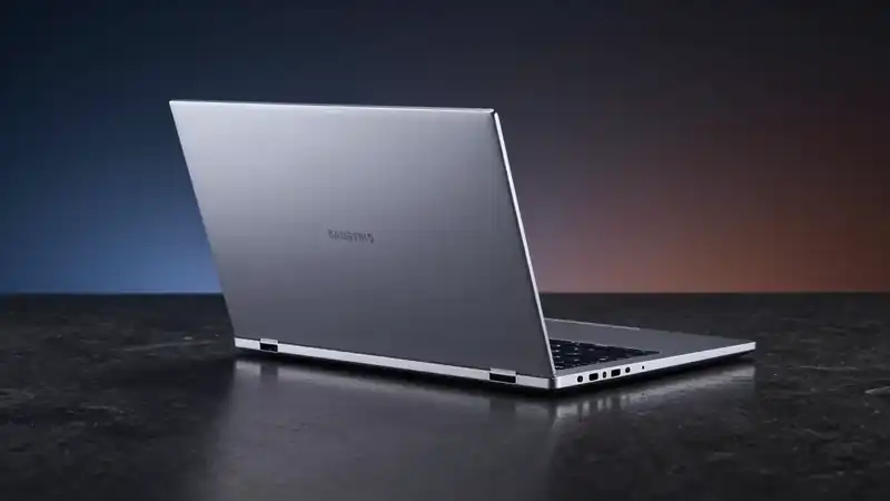 Samsung Galaxy Book4 Ultra: O Equilíbrio Perfeito Entre Potência Gamer e Elegância Corporativa